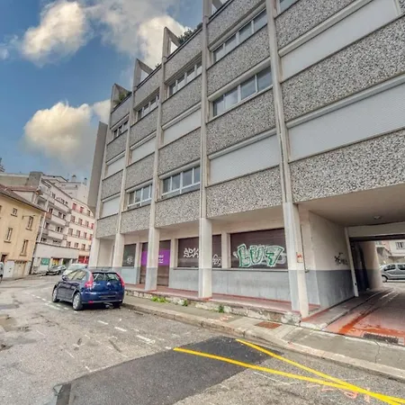 Fochferrie N9 Апартаменти